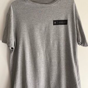 Hurley t-shirt